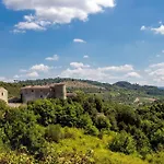 Castello Valenzino Aparthotel Pierantonio