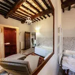 מלון דירות Castello Valenzino Pierantonio