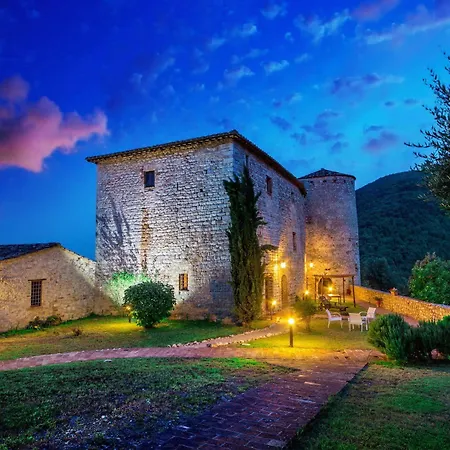 Castello Valenzino Apartmanhotel Pierantonio