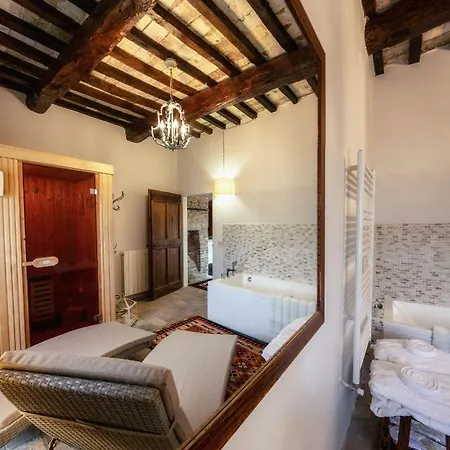 Apartmanhotel Castello Valenzino Pierantonio