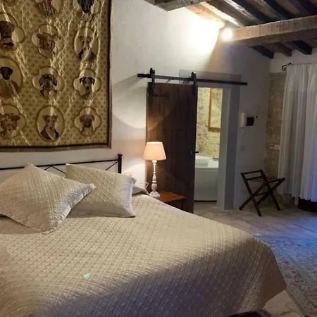 Apartmanhotel Castello Valenzino Pierantonio