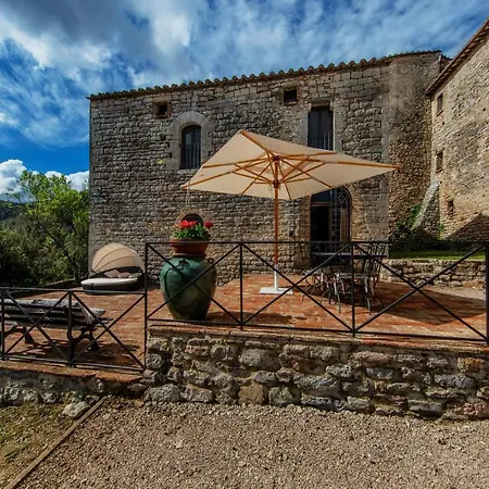 Apartahotel Castello Valenzino