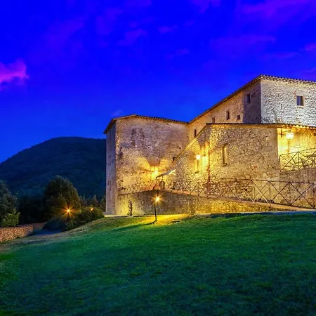 Aparthotel Castello Valenzino Pierantonio