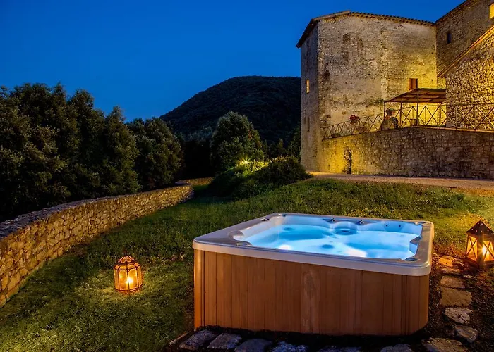 Aparthotel Castello Valenzino Pierantonio