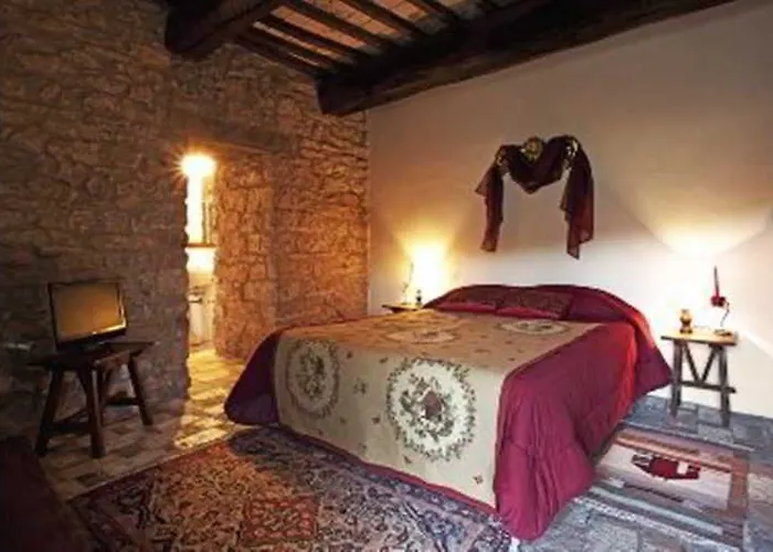 Castello Valenzino アパートホテル