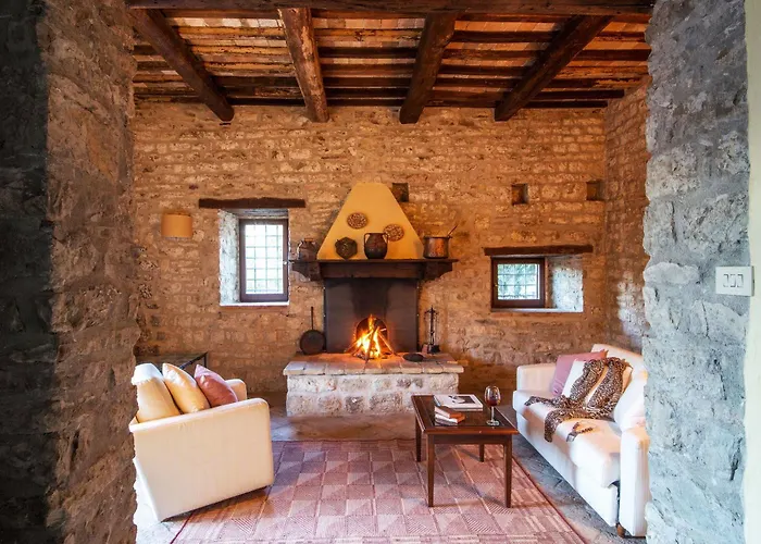 Castello Valenzino 3* Pierantonio