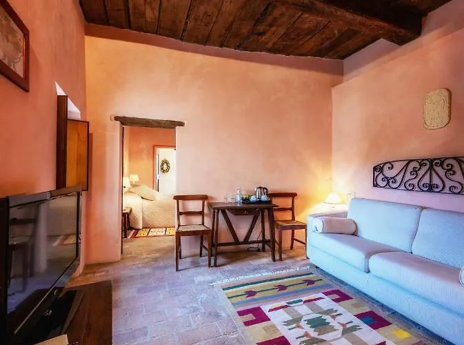 Castello Valenzino Aparthotel Pierantonio