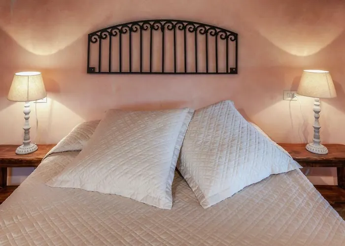 Aparthotel Castello Valenzino 3*