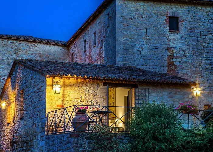 Castello Valenzino Aparthotel