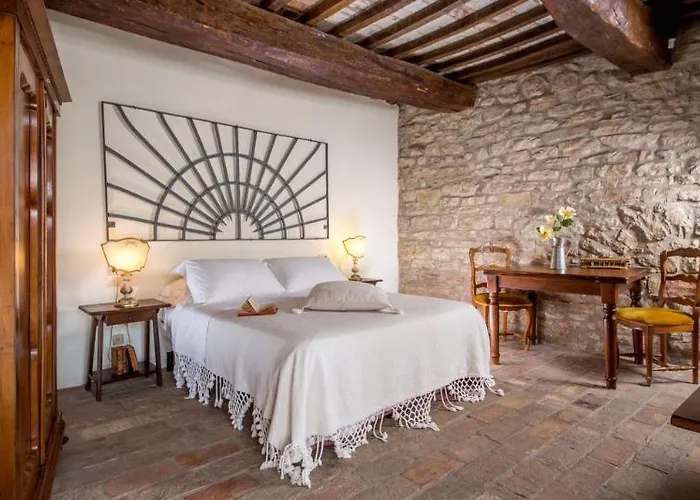 Castello Valenzino 3*